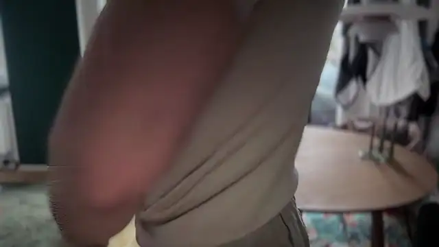 muscle_hair3_elias webcam