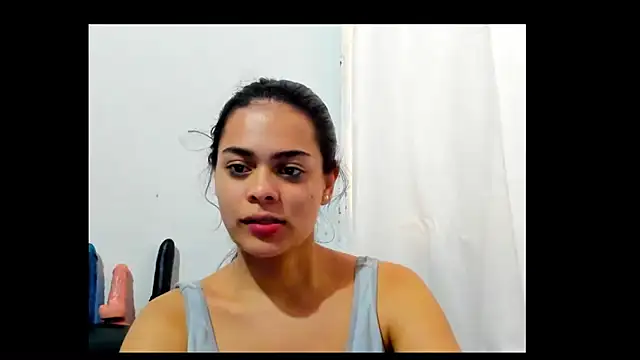 Antonella_Gomez22 webcam