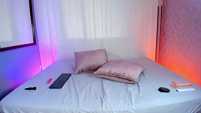 luna_velvett_ webcam