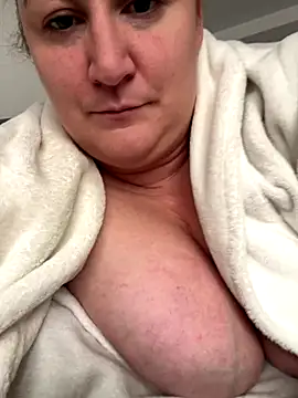 sweeti_em (F milf) - Orgasm