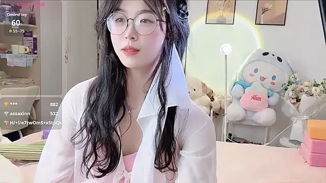 美女Luminous163在线直播