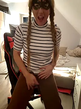 NaughtyCatgirl webcam