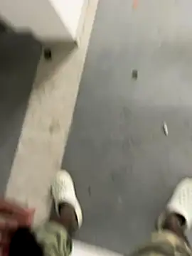 deshi_boybig (M young) - Phone