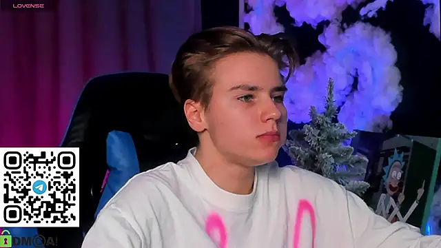 jean_wilsons (F teen) - air kiss