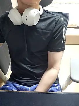 k_istp (Ask my age) - >_<