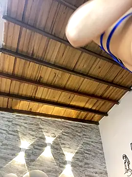 kristy1_ (F young) - Fingering in my Pussy so wet