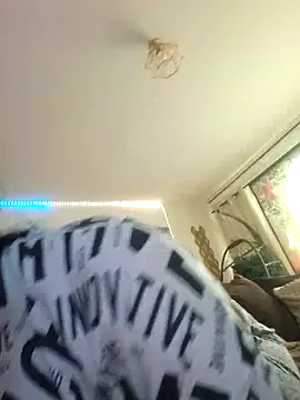 misscectito13 (F milf) - Flash seins