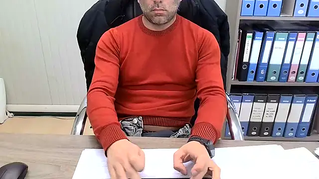 evasionee - Evasionee's free webcam - UK Sex Cams