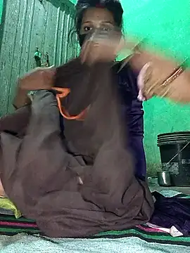 Webcam Model (Hoty_girl_143)  is live.Free join now!