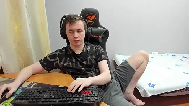 iliaskrislove webcam