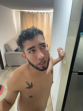 liam_bronw (M young) - Show Big dick