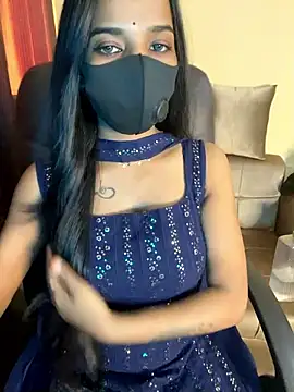 Webcam Model (its_ur_flora)  is live.Free join now!