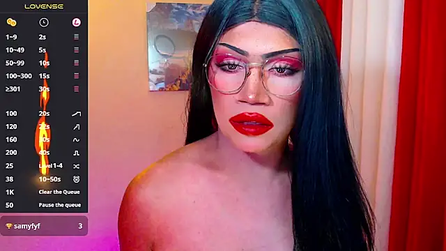 yoursexykaren webcam