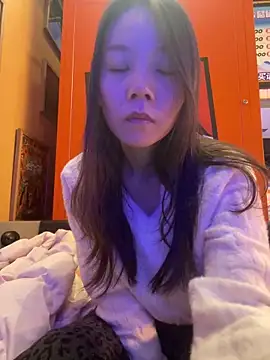 xinmengaz (F young) - 全裸手指插入