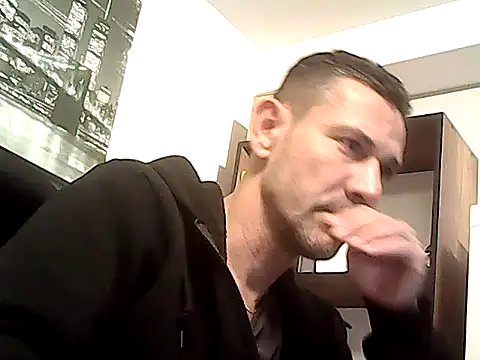 mastercharisma35 webcam