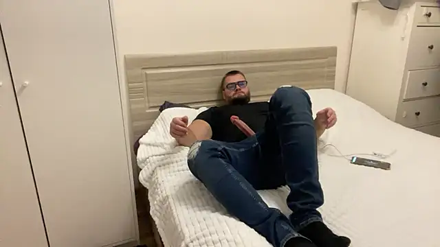 BrianJohnson_ webcam