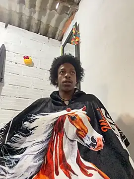 larry-n-clouds - Larry-n-clouds's free webcam - UK Sex Cams