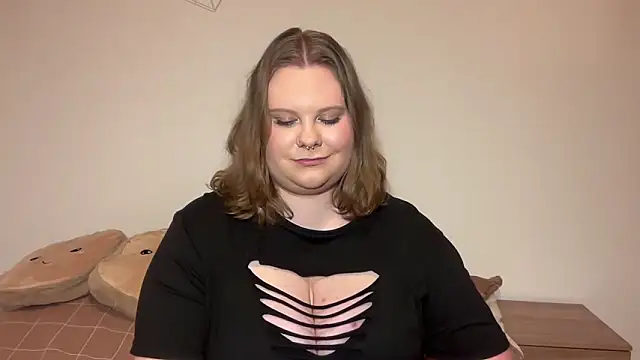 BriannaFlirty webcam