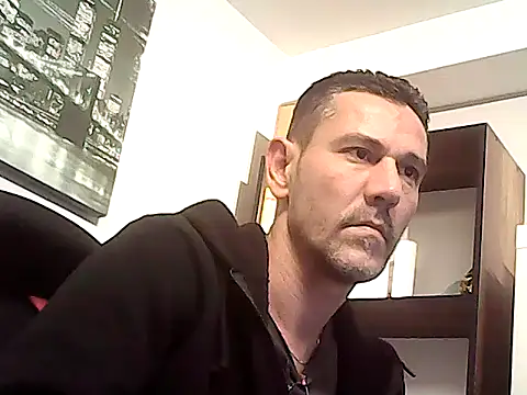 mastercharisma35 webcam