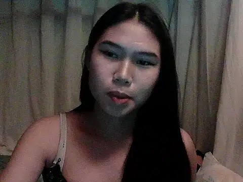 allysonxx05 - Allysonxx05's free webcam