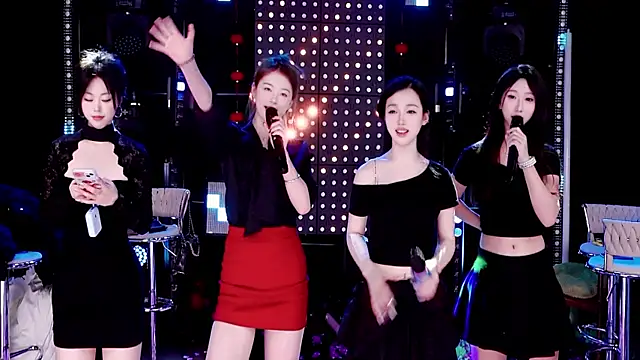 美女ZZ00033S在线直播