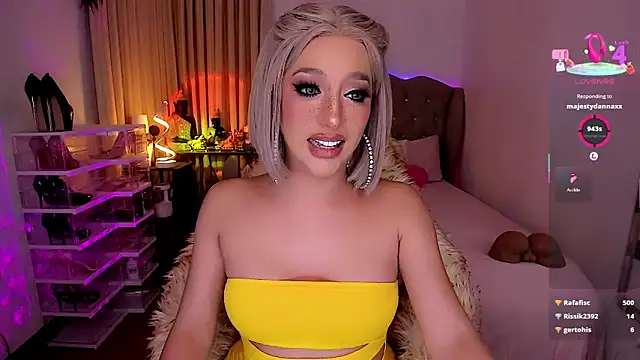 Dream Goddess (Dream_Goddess)