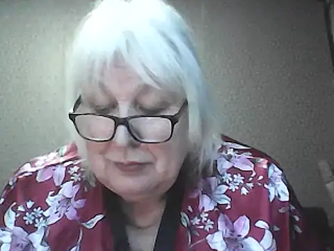 alexia64231 - Alexia64231's free webcam - UK Sex Cams