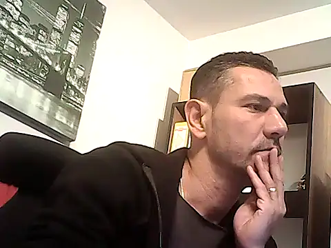 mastercharisma35 webcam