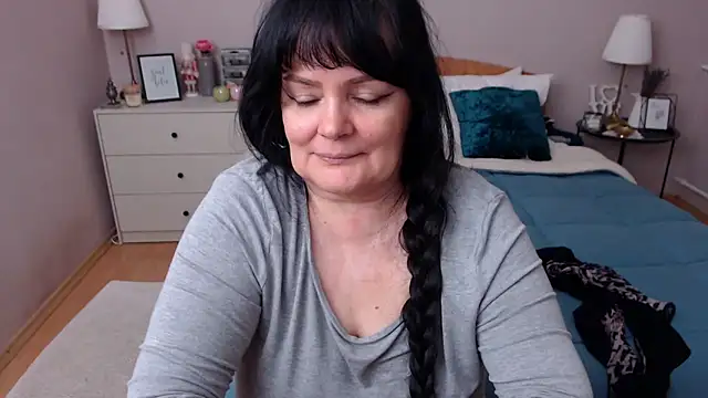 leveme2nightt - LeveMe2Nightt's free webcam - UK Sex Cams