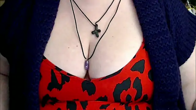 mayasmith (F milf) - cum show