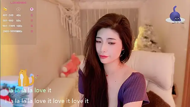 美女Vaidurya-Yolo在线直播