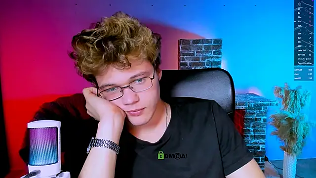 lucas_long_ - Lucas_long_'s free webcam - UK Sex Cams