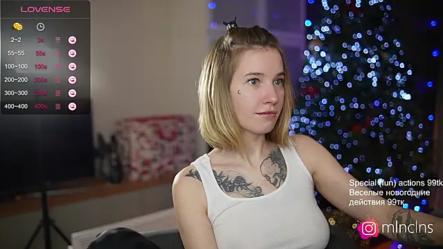 melanielwithu - Melanielwithu's free webcam