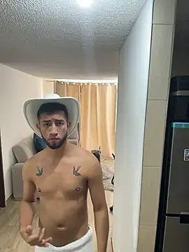 liam_bronw (M young) - Masturbate cock