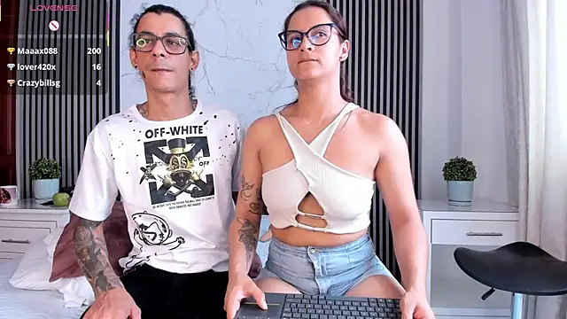 jackandrosse_ - JackAndRosse_'s free webcam - UK Sex Cams