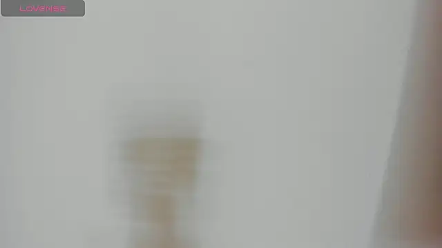 _jeniffer_hot - _jeniffer_hot's free webcam - UK Sex Cams