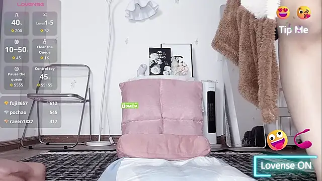 美女momo-5952在线直播