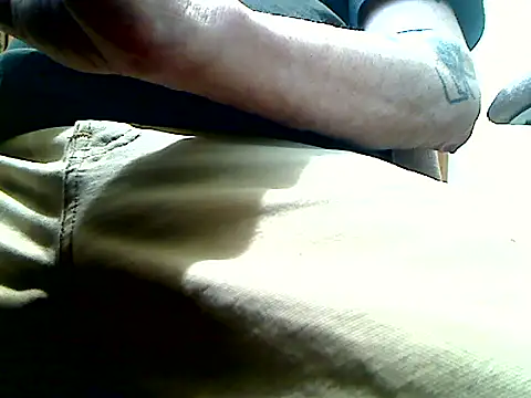 markluvskitty - Markluvskitty's free webcam - UK Sex Cams