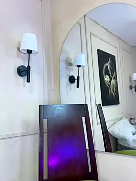 Webcam Model (Ambersfoxx)  is live.Free join now!