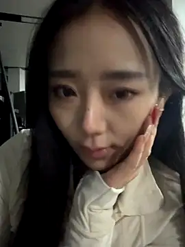 美女jiajia_L在线直播