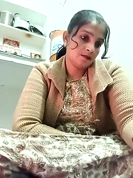 Webcam Model (Mohni_love)  is live.Free join now!