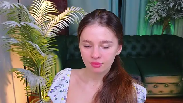 Olivia_Farrell webcam