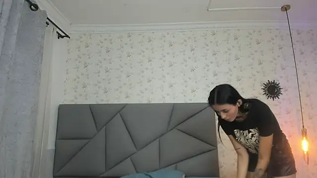 nicollandjhon webcam