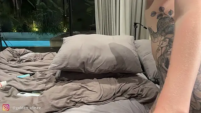 golden_aline (F teen) - squirt