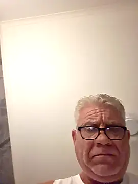 Handsolo_porn webcam