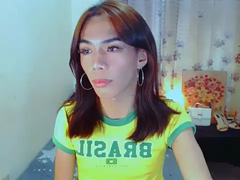 EXOTICGEORGINA webcam