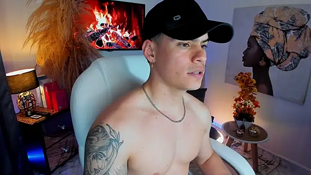 matias_murrier (M young) - 🎄🎁Happy New Year Matias🎄🎁