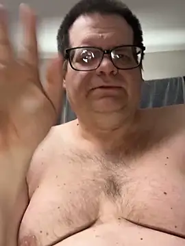 treatbobnicer (Ask my age) - Cum shot