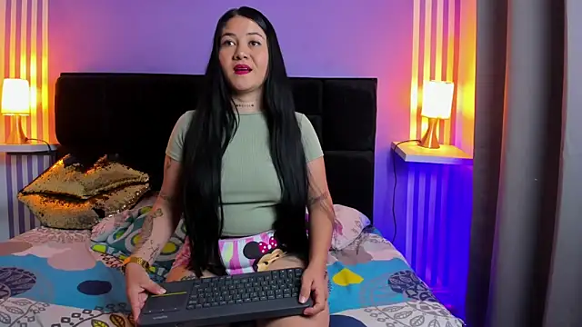 Hornycouple_Hot webcam