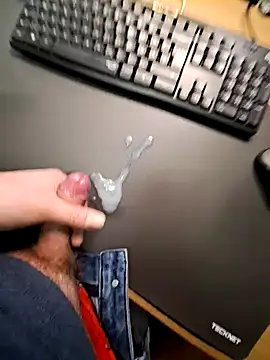 echovibe_86 - EchoVibe_86's free webcam - UK Sex Cams